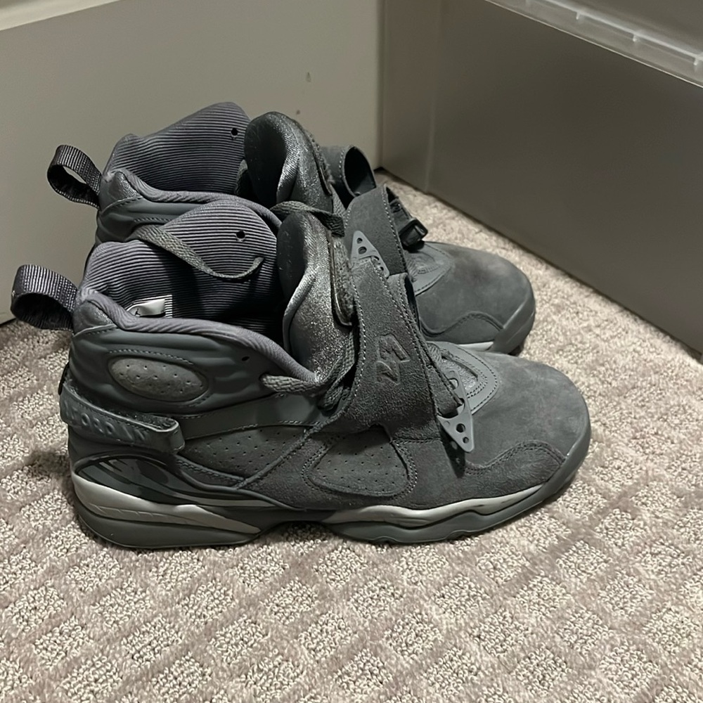 Cool grey retro 8. Size 7Y. Originally paid $140. Only worn once.